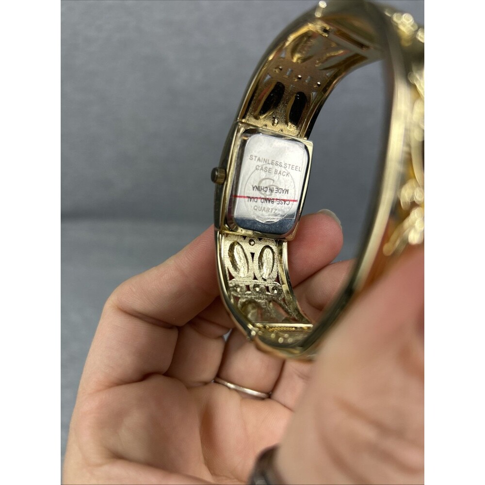 GOLD COAST Ladies Goldtone Quartz Watch With Inset Crystals, No Battery - Picture 15 of 15